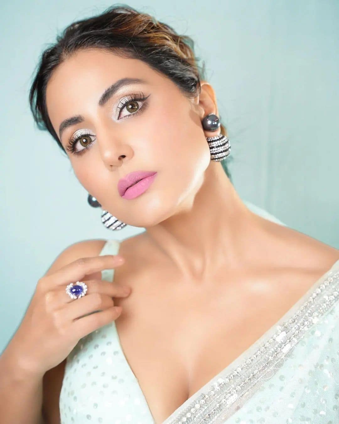 Goergous Beauty Hina Khan6