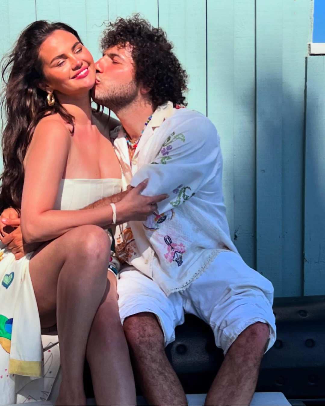 selena-gomez-benny-blanco-pg-4