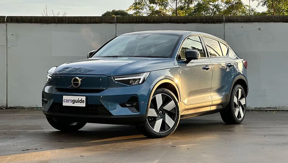2023-Volvo-C40-Recharge-Twin-Motor-LT-P1-JH-SUV-Blue