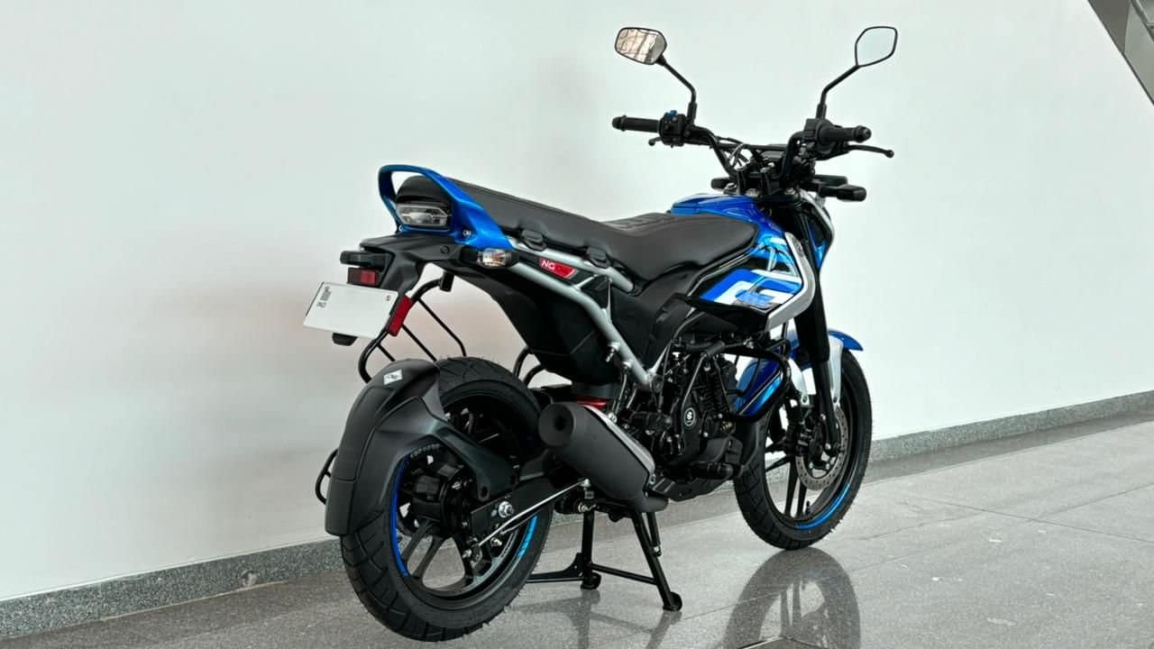 World's First CNG Bike 'Bajaj Freedom 125' Launched