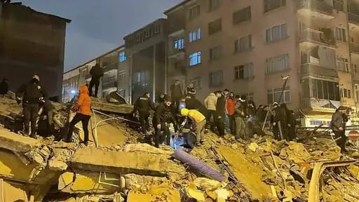 7.8 magnitude earthquake
