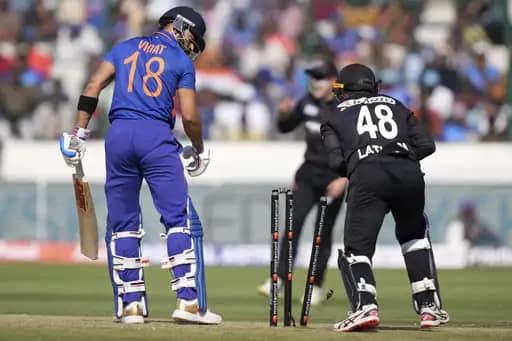 Virat-Kohli-out