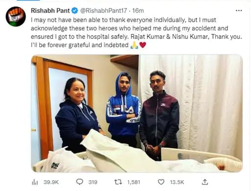 Pant's first post after surgeryaaa