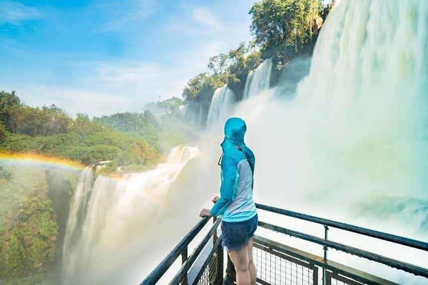 Iguazu Waterfalls :